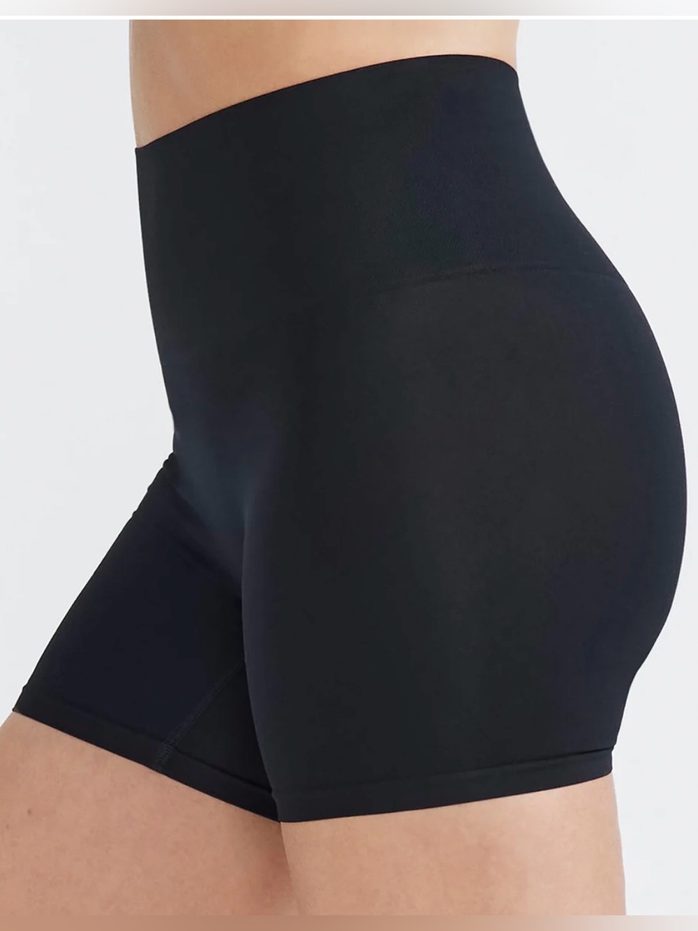 Yummie Shapewear Short Black NWT S/M